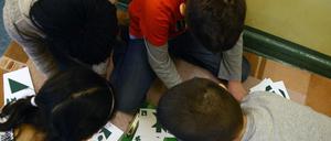 Mehr als 200 Brennpunktschulen in Berlin sollen nach dem Willen der SPD über mehrere Jahre zusätzlich Geld bekommen.