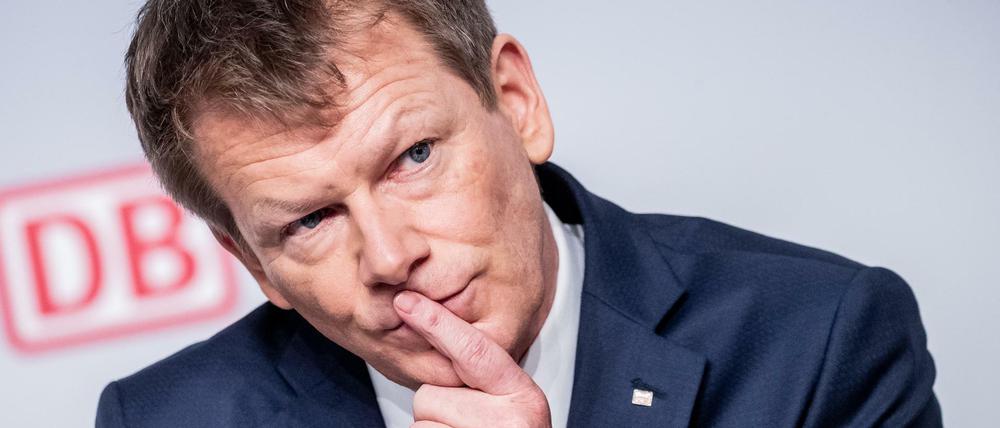 Bahn-Chef Richard Lutz kann mit bis zu zwei Milliarden Euro mehr planen.