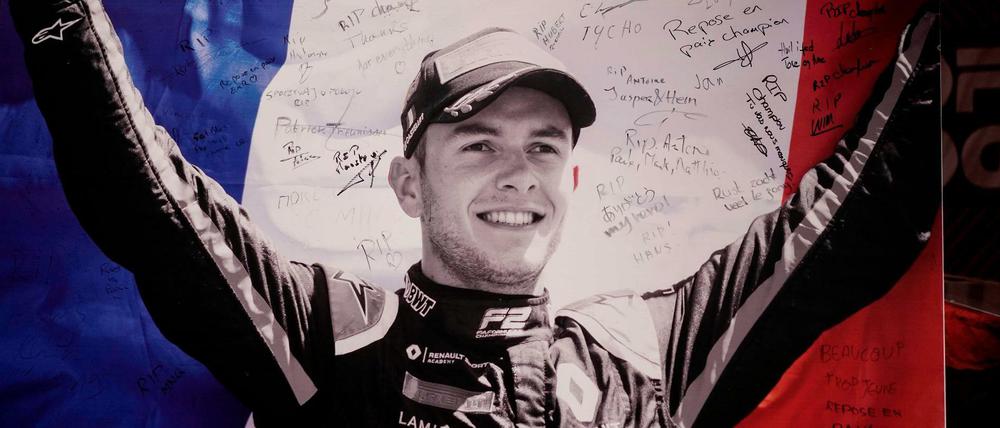 Ruhe in Frieden: Die Trauer um den bei einem Unfall ums Leben gekommenen Formel-2-Fahrer Anthoine Hubert war groß.