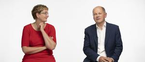 Ihr fehlt die Herzenswärme, die vom ihm niemand fordert? Das ist sexistisch! 