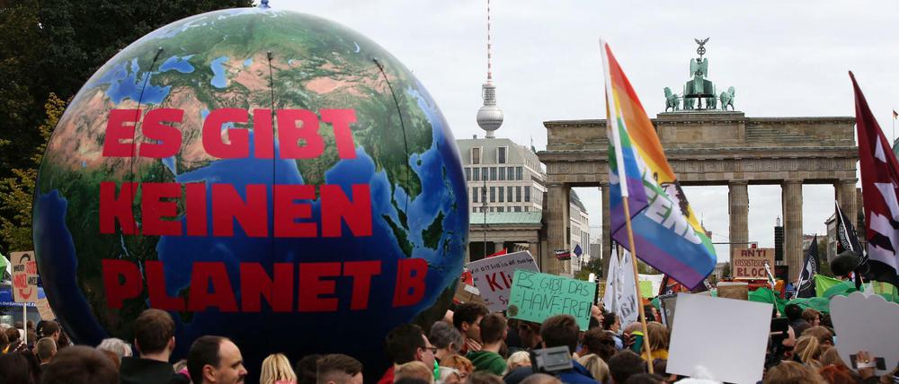 Könnte die Umweltsenatorin zum Umdenken bewegt haben: Die große Klimastreik-Demo am vergangenen Freitag in Berlin.