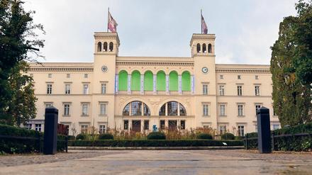 Die Arbeiten seien nach Angaben der Museumsleiterin zwingend notwendig gewesen.