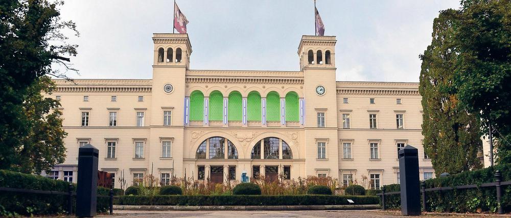 Die Arbeiten seien nach Angaben der Museumsleiterin zwingend notwendig gewesen.