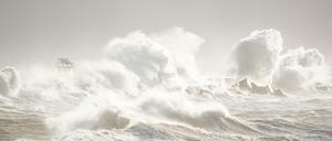 Die Nordsee vor dem Strand von Helgoland.