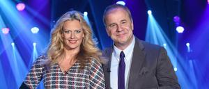 Barbara Schöneberger und Hubertus Meyer-Burkhardt sind die Gastgeber bei der "NDR Talk Show".