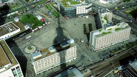 Der Alexanderplatz von oben. Sechs Monate waren die Volontärinnen und Volontäre des Tagesspiegel hier unterwegs. 