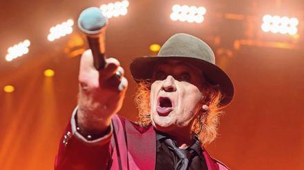 Udo Lindenberg wird die Gala zum zehnten Deutschen Radiopreis rocken. 68 Sender übertragen am Mittwoch ab 20 Uhr, darunter RBB-Antenne Brandenburg und Berliner Rundfunk 91.4. Das NDR-Fernsehen berichtet um 22 Uhr, der RBB um Mitternacht. 