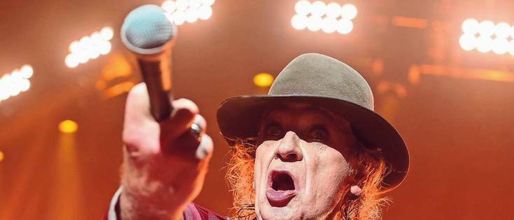 Udo Lindenberg wird die Gala zum zehnten Deutschen Radiopreis rocken. 68 Sender übertragen am Mittwoch ab 20 Uhr, darunter RBB-Antenne Brandenburg und Berliner Rundfunk 91.4. Das NDR-Fernsehen berichtet um 22 Uhr, der RBB um Mitternacht. 