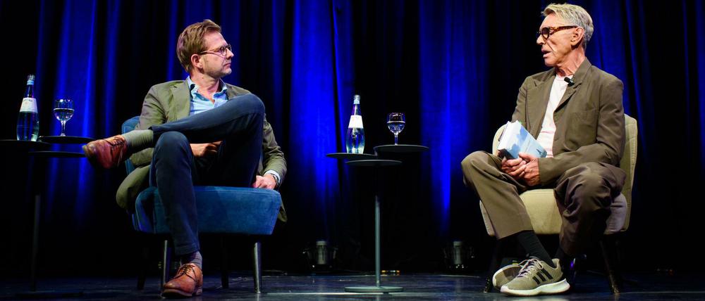 Florian Illies (links) und Wolfgang Joop auf der Tipi-Bühne. 