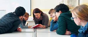 Konkurrenzdenken. Abwanderung von Lehrerinnen und Lehrern in andere Bundesländer ist ein Problem für die Berliner Schulen. 
