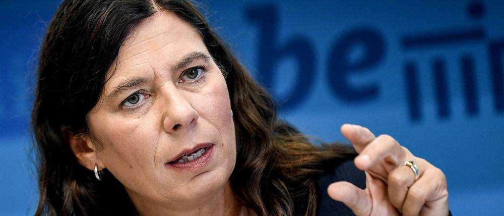 Bildungssenatorin Sandra Scheeres zieht jetzt Konsequenzen aus dem Mangel an Türkischlehrern in Berlin.