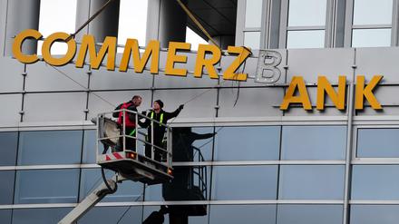 Umbau bei der Commerzbank: Er wird schmerzvoll für Beschäftigte und Kunden. 