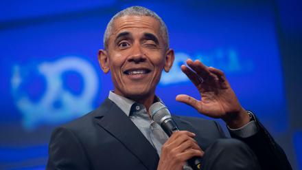 Barack Obama, ehemaliger Präsident der USA, auf der Bühne des Unternehmensgründer- und Investorentreffens Bits &amp; Pretzels.