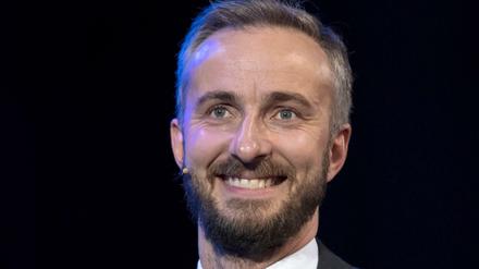 Wer zuletzt lacht: Jan Böhmermann gehört nach langem Ringen nun doch der SPD an.