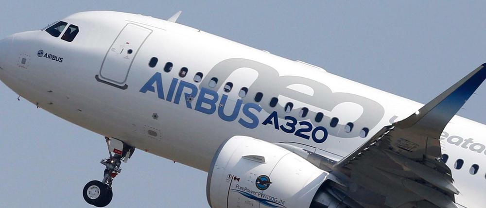 Ab 18. Oktober wird bei der Einfuhr von Flugzeugen eine zusätzliche Abgabe erhoben.
