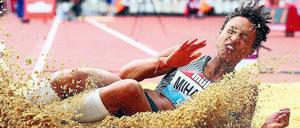 Augen zu und durch. Malaika Mihambo ist Europameisterin im Weitsprung.