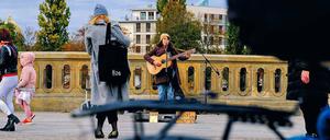 Mit Gefühl. Ob auf der Straße, in Konzerthallen oder Musikschulen – Berlin ist voller Musik. Das Foto wurde für den Wettbewerb im vergangenen Jahr eingereicht.