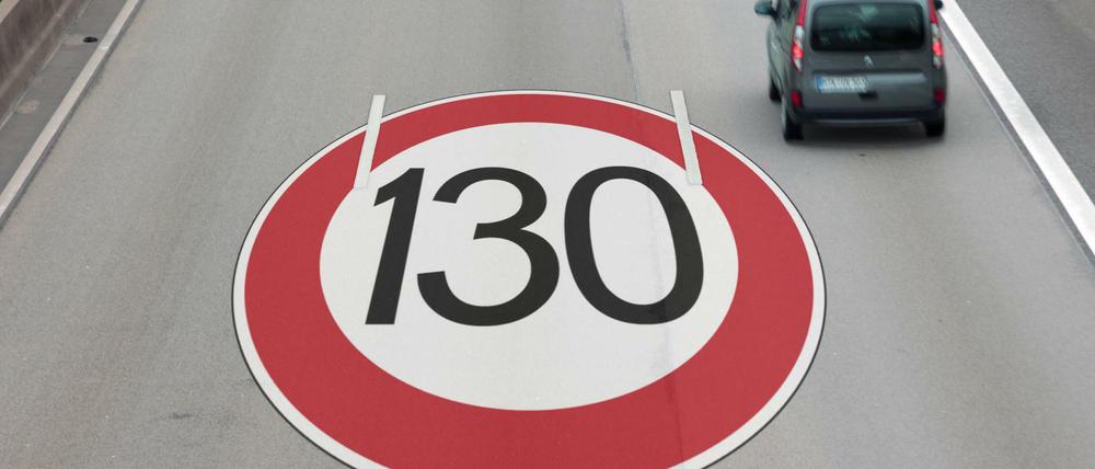Freie Fahrt mit Tempo 130? Die Frage soll bald im Bundestag zur Abstimmung kommen.