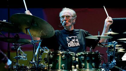  Ginger Baker 2005 in der Royal Albert Hall London.