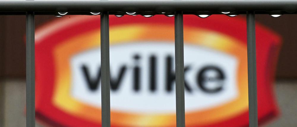 Logo des nordhessischen Wurstherstellers Wilke im hessischen Twistetal. Die Waren von Wilke werden mit zwei Todesfällen und 37 weiteren Krankheitsfällen in Verbindung gebracht.