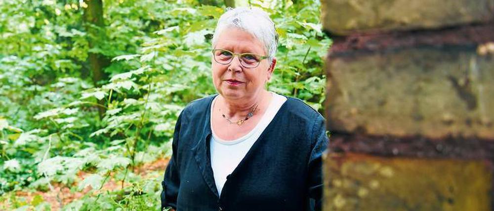Die Rechercheurin. Irmela Orland treibt der Friedhof um, seit sie vor 30 Jahren auf ihn aufmerksam wurde.