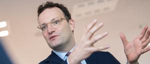 Jens Spahn (CDU), Bundesgesundheitsminister, will das Gesetz ändern: Wer einer Organspende nicht ausdrücklich widerspricht, soll automatisch als Spender gelten. 