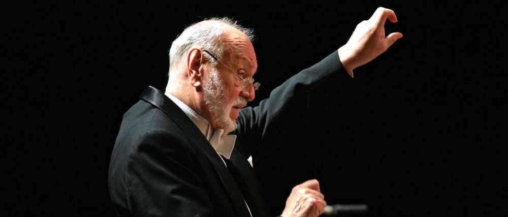 Der verstorbene deutsche Dirigent Kurt Masur.