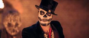 Selten im deutschen TV: Ein Voodoo-Priester (Claude Musungayi) beschwört die Geister der Toten.