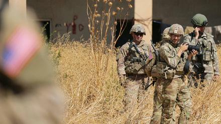 Türkische und amerikanische Soldaten im nordsyrischen Grenzgebiet.