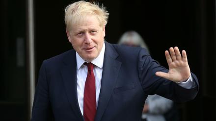 Conservative Party Conference Prime Minister Boris Johnson leaves the The Midland hotel during the second day of the Conservative Party Conference being held at the Manchester Convention Centre. Picture dated: Monday September 30, 2019. Photo credit should read: Isabel Infantes / EMPICS Entertainment. PUBLICATIONxINxGERxSUIxAUTxONLY Copyright: xIx 45709126