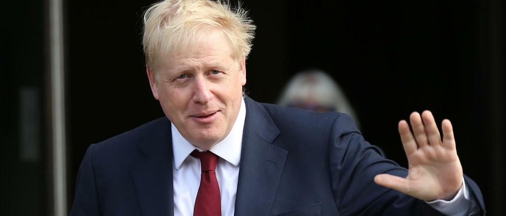 Conservative Party Conference Prime Minister Boris Johnson leaves the The Midland hotel during the second day of the Conservative Party Conference being held at the Manchester Convention Centre. Picture dated: Monday September 30, 2019. Photo credit should read: Isabel Infantes / EMPICS Entertainment. PUBLICATIONxINxGERxSUIxAUTxONLY Copyright: xIx 45709126