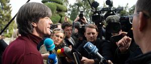 Erklärungsbedarf. Bundestrainer Löw muss seinen Kader noch erheblich verändern.