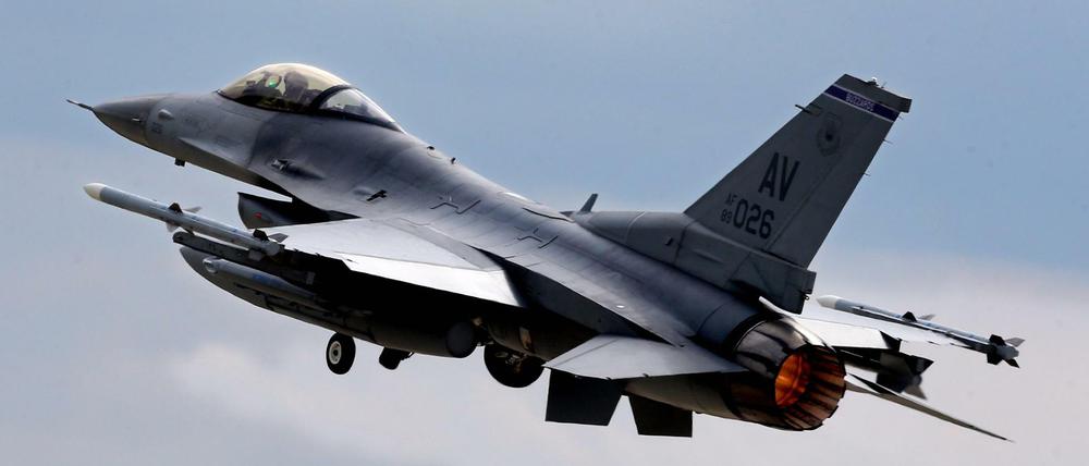 Ein F16-Kampfflugzeug der US Air Force (Archivbild).