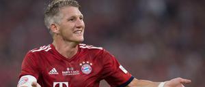 Bald mit Mikro in der Hand: Neuer Job im Ersten für Bastian Schweinsteiger.