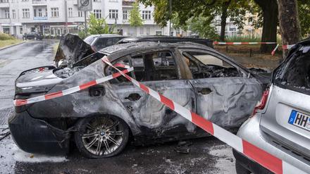 Berliner Alltag. Immer wieder brennen in der Stadt Autos, hier ein Archivfoto aus Lichtenberg.