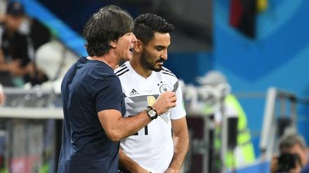 Klare Worte. Bundestrainer Joachim Löw und Ilkay Gündogan sind sich einig.