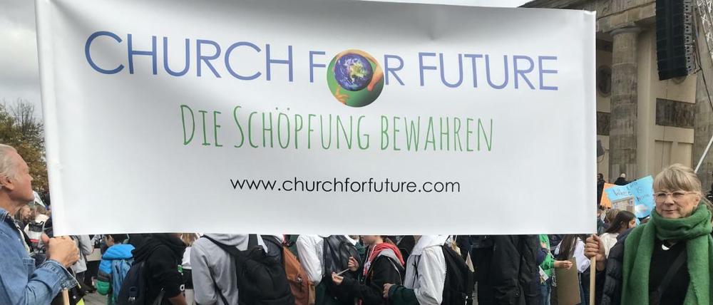 Nicht nur hoffen, sondern machen: Die "Church for Future" nimmt an Protestaktionen teil.