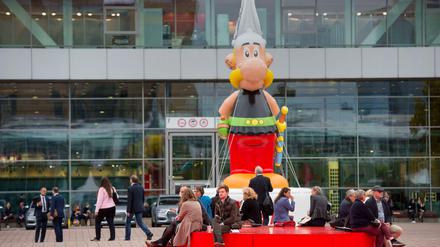 Außen bunt, innen hohl. Der aufblasbare Asterix dürfte auch dieses Jahre wieder vor den Messehallen stehen.