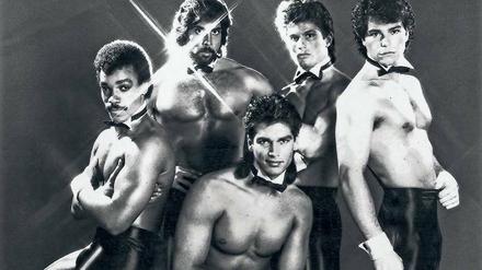 Fliege und Manschetten sind bis heute das Markenzeichen der Chippendales. 