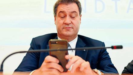 Der Traum von Kreuth im Internet. Der CSU-Vorsitzende Markus Söder muss kreativ werden, um das Schrumpfen seiner Partei zu stoppen.
