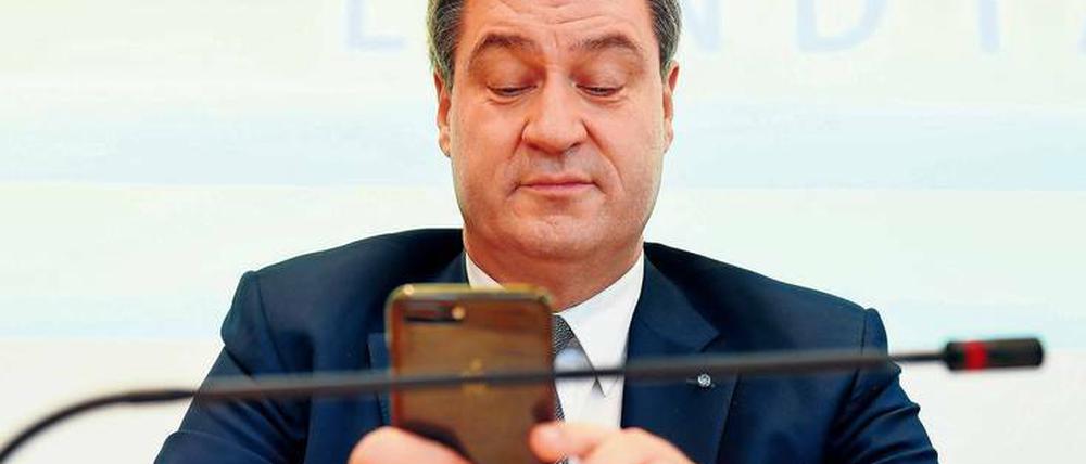 Der Traum von Kreuth im Internet. Der CSU-Vorsitzende Markus Söder muss kreativ werden, um das Schrumpfen seiner Partei zu stoppen.