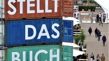 Container für Content. Installation auf dem Messegelände.