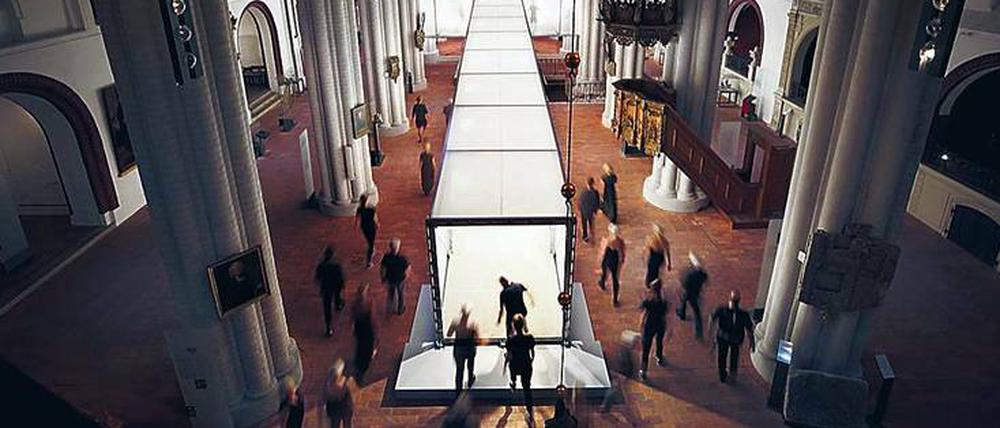 Leuchtet ein. Anlass für die Installation ist der 100. Jahrestag des Friedensvertrags von Versailles.