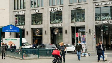 Die Mall of Berlin in der Leipziger Straße in Berlin-Mitte.  
