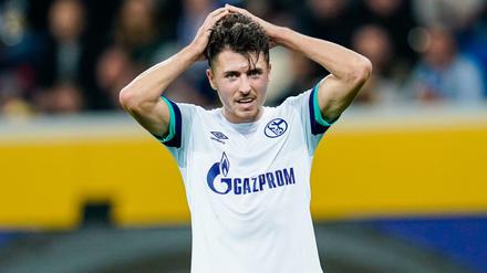 Oh, weh. Schalkes Alessandro Schöpf betrauert die Niederlage in Hoffenheim.