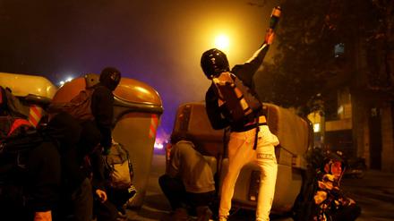 Barcelona: Gewalttätige Proteste gegen Urteile für katalanische Separatisten 