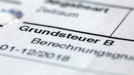 Die Berliner Liberalen fordern die Halbierung der Grudnsteuer.