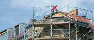 Ein Altbau in Berlin wird saniert. 