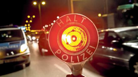 Rund um den Hermannplatz führte die Polizei auch Verkehrskontrollen durch.