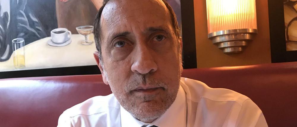José Guerra ist der einzige der venezolanischen Abgeordneten, der seinen Namen nennt und den man fotografieren darf. 